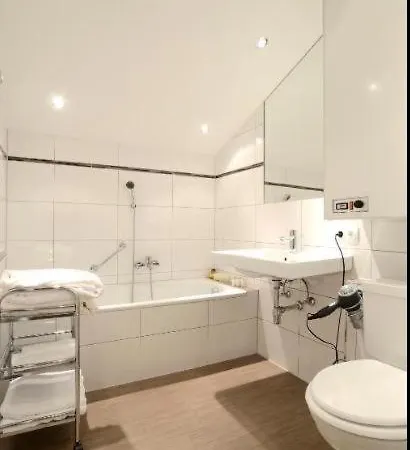 Zentrum Appartements Lorenzin Gaschurn Esterno foto