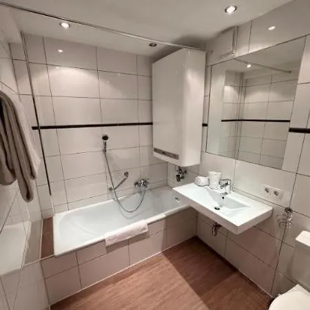 Zentrum Appartements Lorenzin Gaschurn Esterno foto