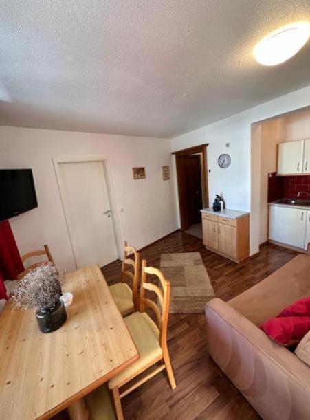 Zentrum Lorenzin Apartment